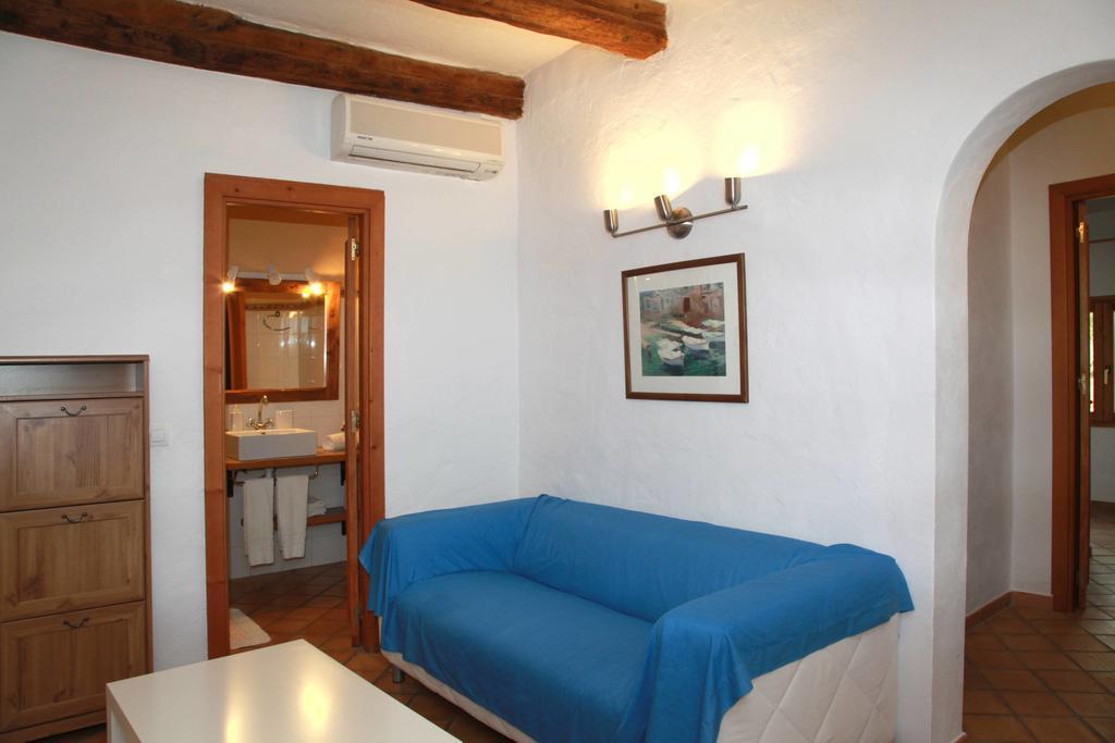 Finca Son Guardiola Llucmajor  Bilik gambar